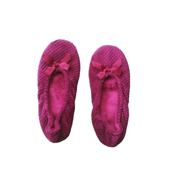 Isotoner ISOspa Non-Slip Slippers XL/9.5-10 Burgundy 2 Pairs - Picture 2 of 8